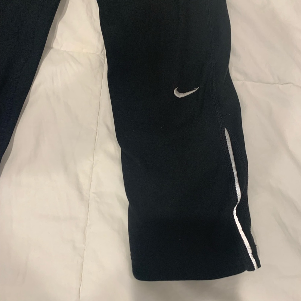 NIKE BLACK Dri Fit workout Capri size small - Picture 7 of 7